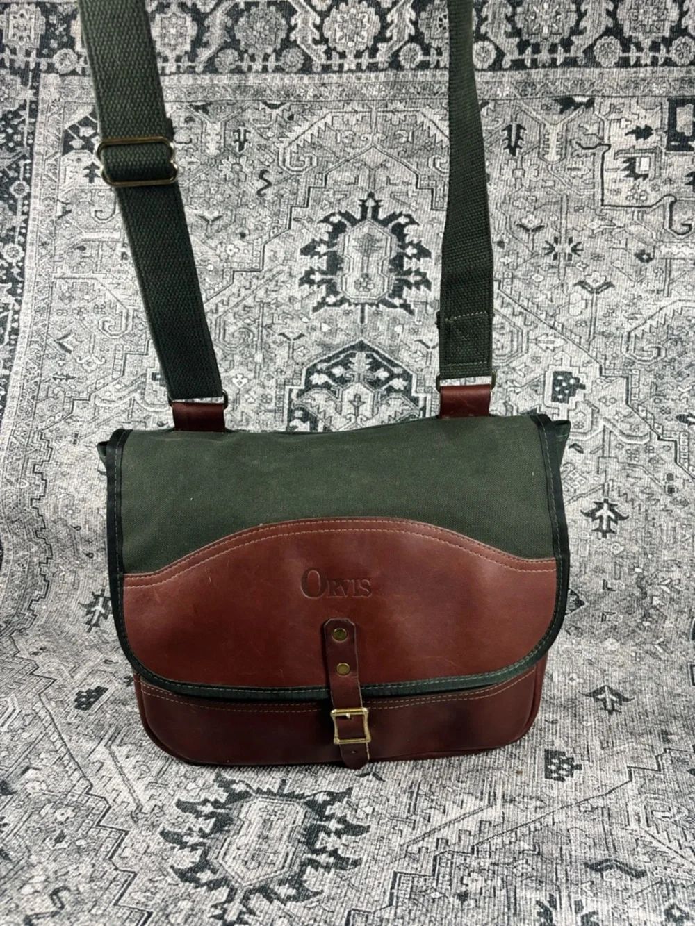 RARE! Vintage Orvis Company Canvas and Leather Messenger Bag